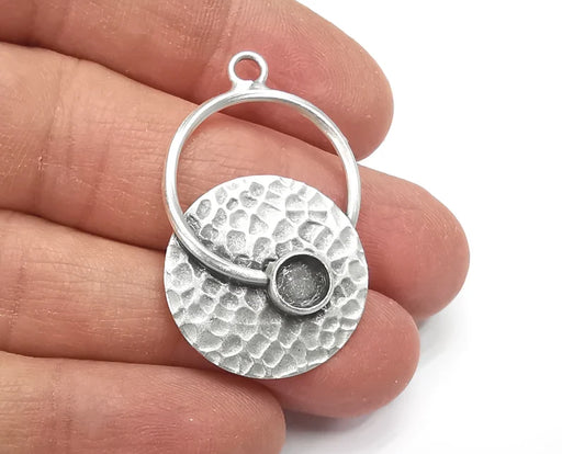 Hammered Disc Silver Blank Bezel Pendant Charms Antique Silver Plated Brass Charms (6mm Blank) G27292