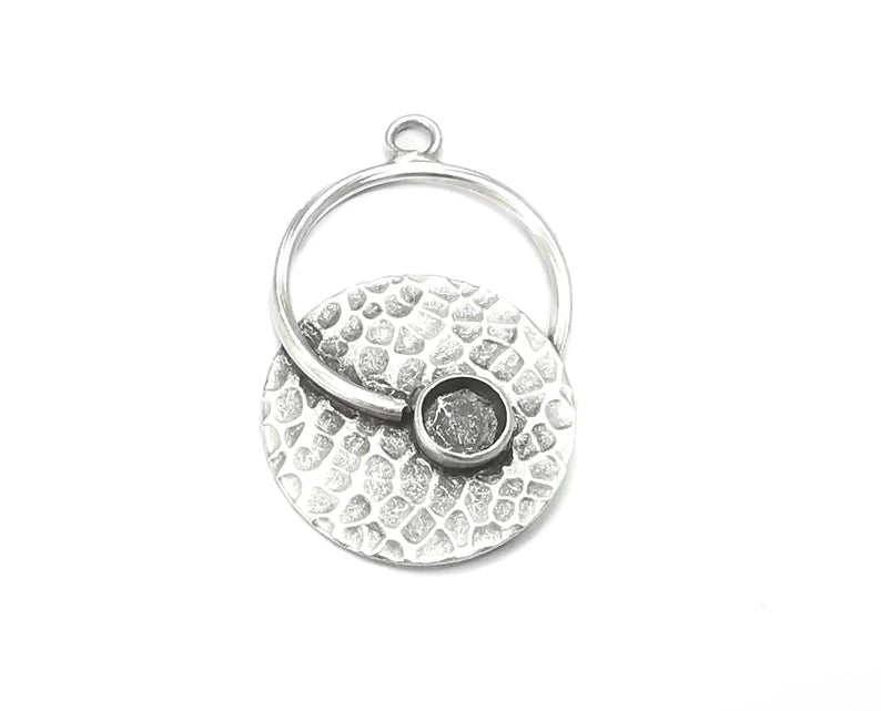 Hammered Disc Silver Blank Bezel Pendant Charms Antique Silver Plated Brass Charms (6mm Blank) G27292