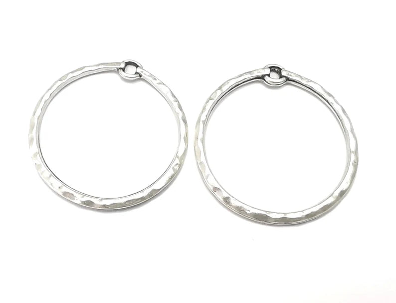 Round Hammered Circle Charms Antique Silver Plated Findings (30x29mm) G27471