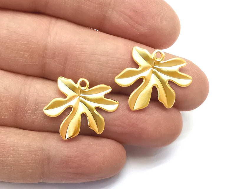 2 Leaf Charms Gold Plated Charms (24x21mm) G27479