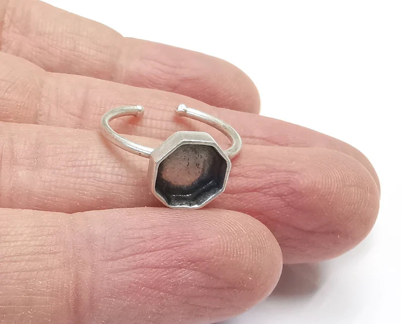 Octagon Ring Bases, Ring Blanks, Ring Bezel Setting, Ring Frame, Cabochon Mountings Adjustable Antique Silver Plated Brass (8mm) G27331