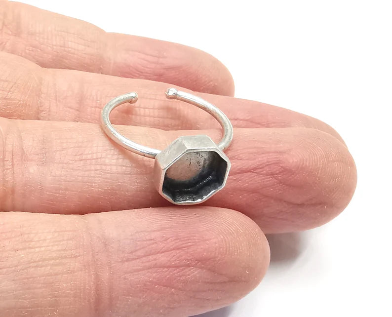 Octagon Ring Bases, Ring Blanks, Ring Bezel Setting, Ring Frame, Cabochon Mountings Adjustable Antique Silver Plated Brass (8mm) G27331