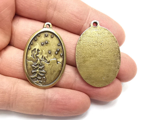 Winter Mountain Landscape Pine Tree Oval Pendant Charms Antique Bronze Plated Charms (38x35mm) G27535
