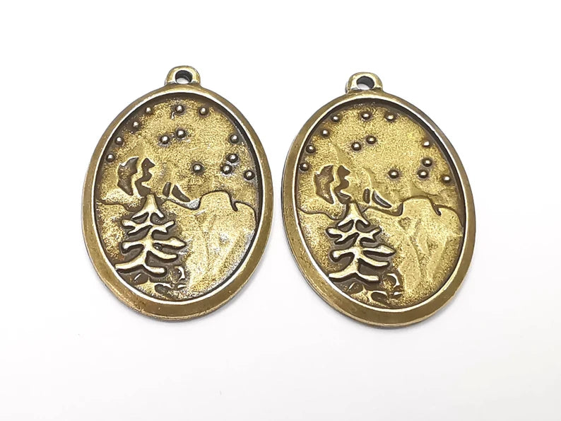 Winter Mountain Landscape Pine Tree Oval Pendant Charms Antique Bronze Plated Charms (38x35mm) G27535