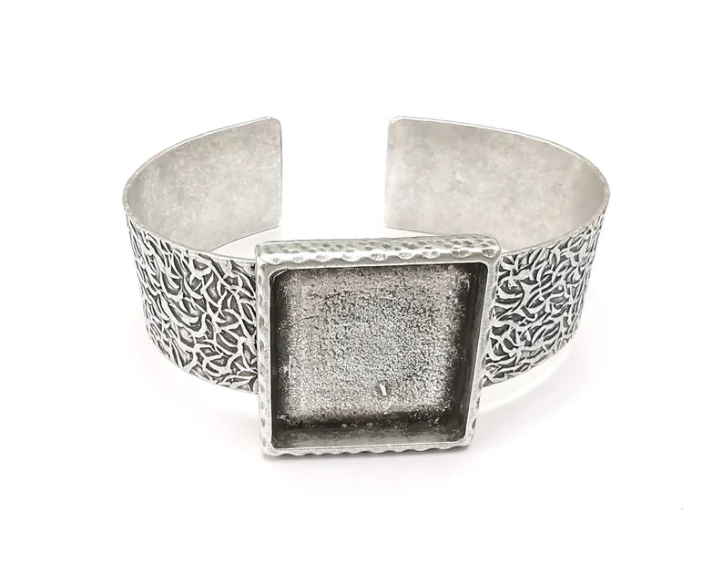 Bracelet Blank Resin Cuff Dry Flower inlay Blank Cuff Bezel Glass Cabochon Base Textured Adjustable Antique Silver Plated (25x25mm ) G27371