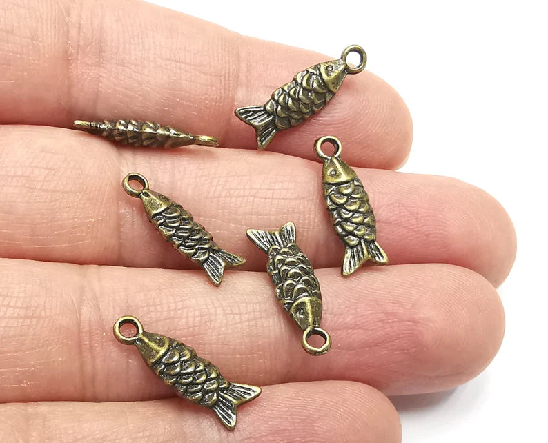 10 Fish (Double Sided) Charms Antique Bronze Plated Charms (19x6mm) G27408