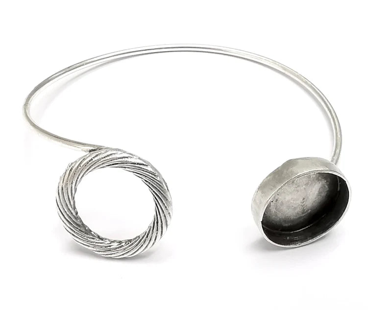 Swirl Round Bracelet Blank Resin Cuff Dry Bezel Cabochon Base Adjustable Antique Silver Plated Brass (14mm Blank) G27561