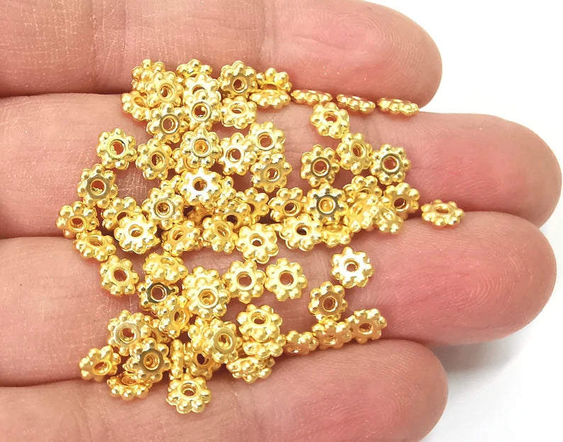 10 Flower Beads Matte Gold Plated Beads (5mm) G27572