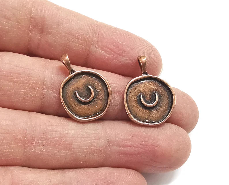 Crescent Moon Round Charms Antique Copper Plated Charm (24x17mm) G27606