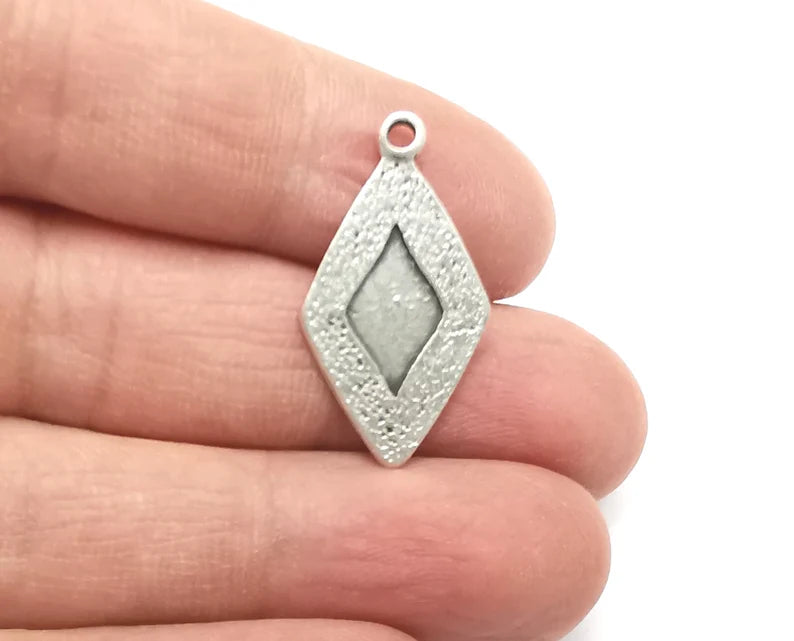 5 Rhombus Charms Antique Silver Plated Charm (29x16mm) G27468