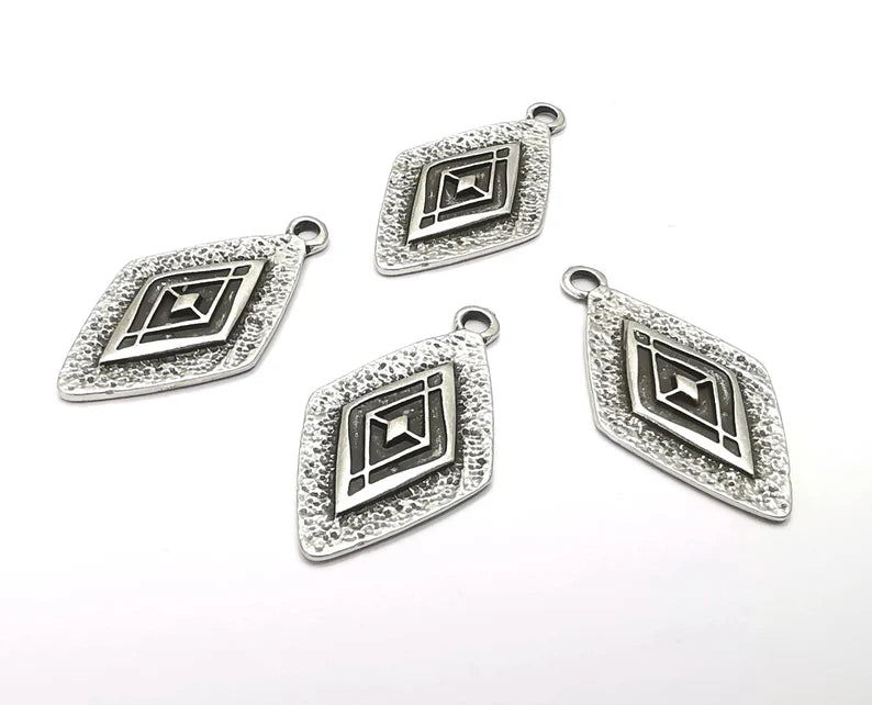 5 Rhombus Charms Antique Silver Plated Charm (29x16mm) G27468