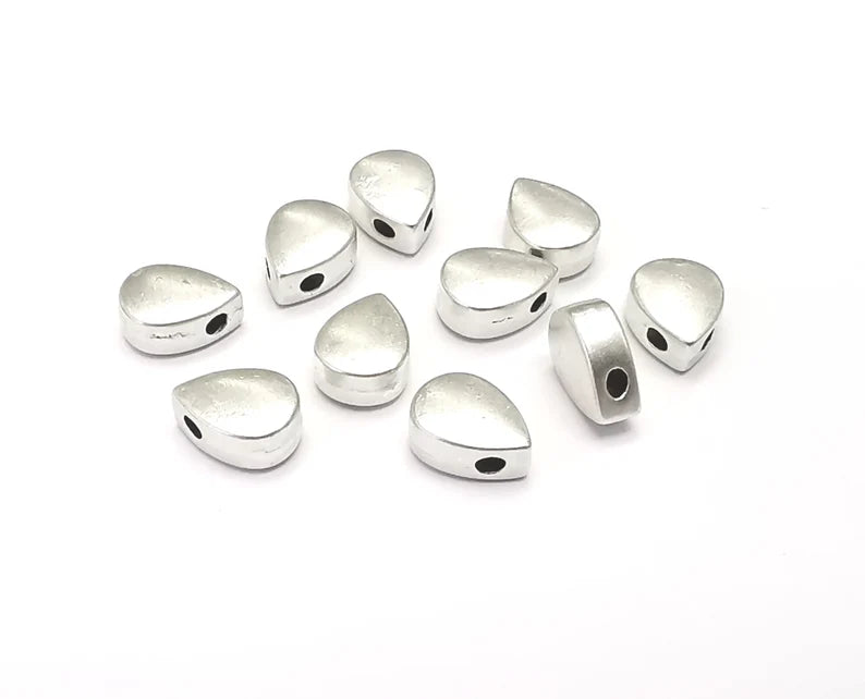 10 Drop Beads Antique silver plated beads (10x7mm) G27470