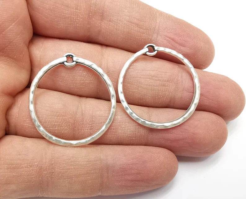Round Hammered Circle Charms Antique Silver Plated Findings (30x29mm) G27471
