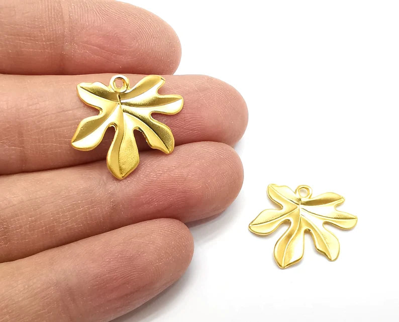 2 Leaf Charms Gold Plated Charms (24x21mm) G27479
