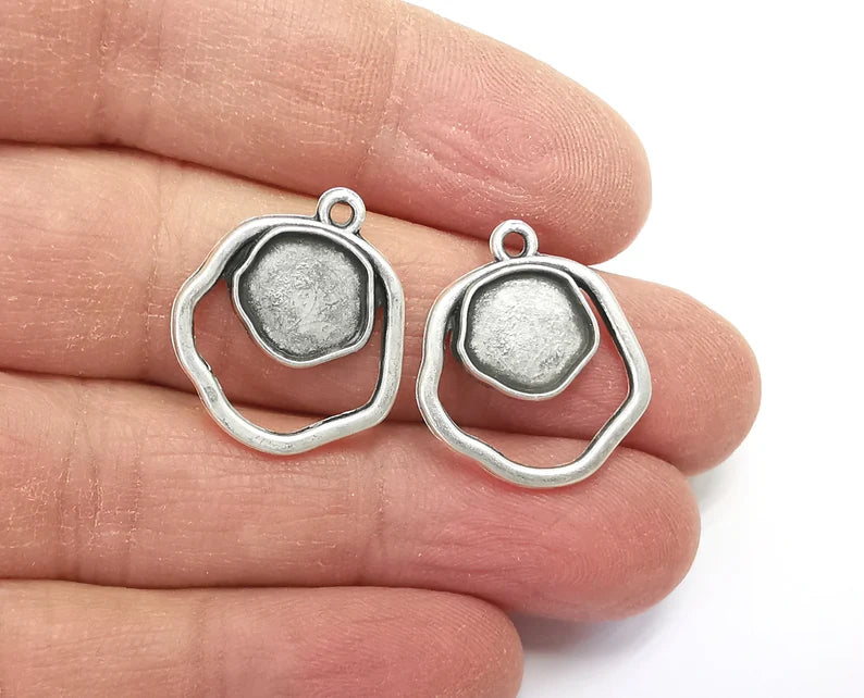 Silver Charms Blank Resin Bezel Mounting Cabochon Base Setting Antique Silver Plated Charms (10mm Blank) G27617