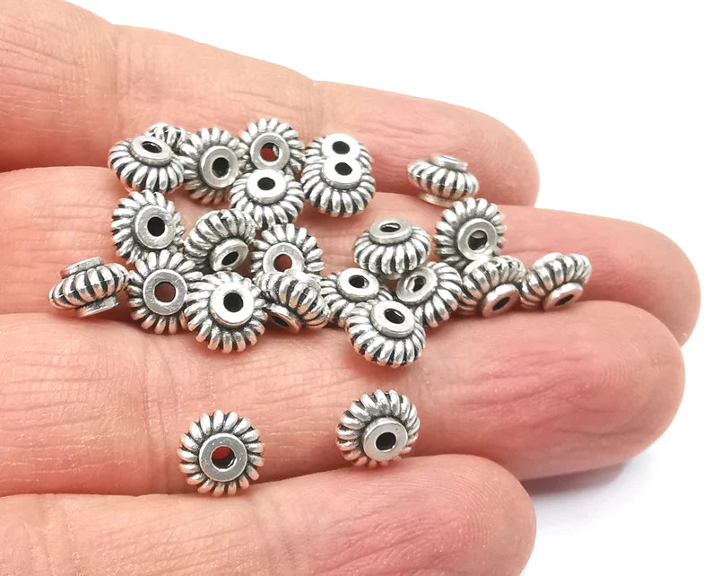 Ribbed Round Beads Antique Silver Plated Beads (8mm) G27650