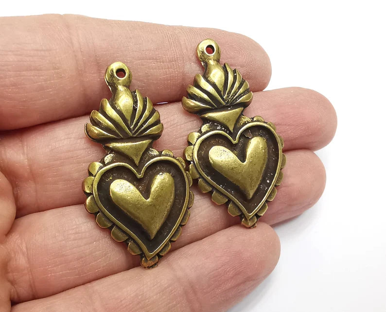 Heart Charms Antique Bronze Plated Charm (43x24mm) G27655