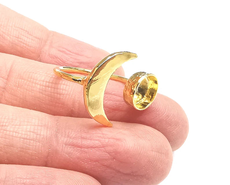 Crescent Moon Ring Blank Base Bezel Settings Cabochon Base Mountings Adjustable , Shiny Gold Plated Brass (8mm Blank) G27661