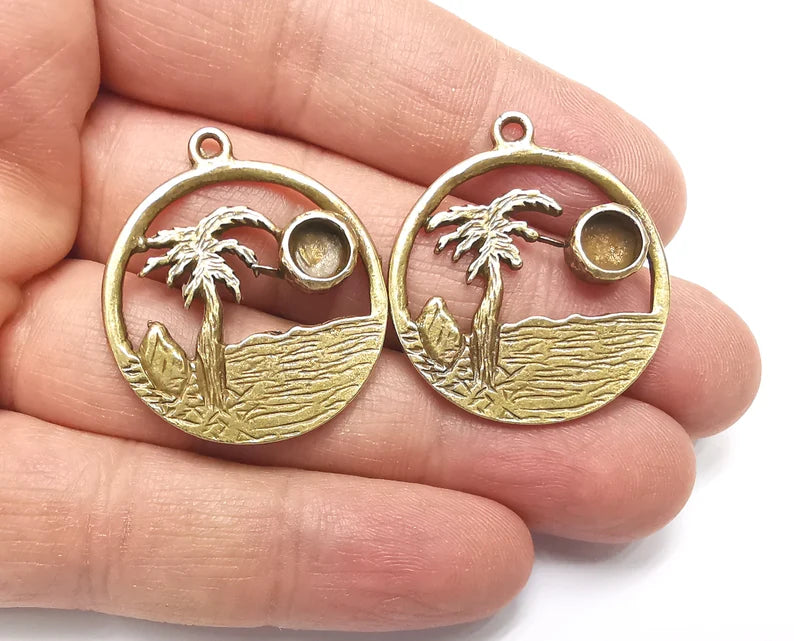 Palm Tree Tropical Island Beach Pendant Blank Resin Bezel Mounting Cabochon Base Setting Antique Bronze Plated Charms (6mm Blank) G27541