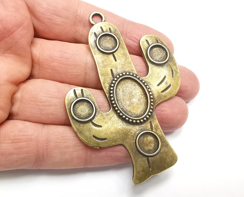 Cactus Pendant Blank Bezel Resin Bezel Cabochon Blank Antique Bronze Plated Pendant (78x55mm) (18x13mm and 8mm Bezel Inner Size) G27677