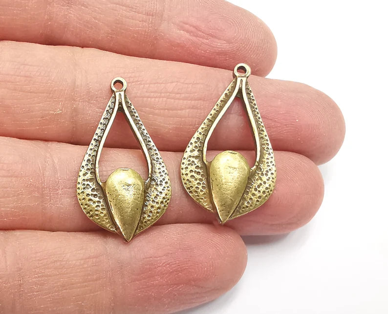 Antique Bronze Drop Charm Antique Bronze Plated Charms (32x18mm) G27694