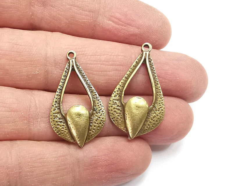 Antique Bronze Drop Charm Antique Bronze Plated Charms (32x18mm) G27694
