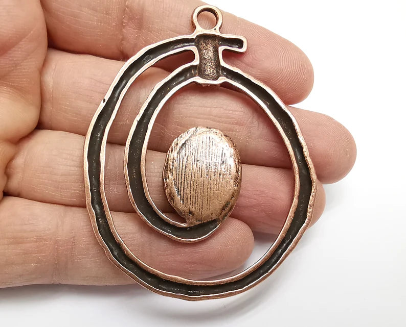 Hammered Swirl Pendant Resin Blank Antique Copper Plated Pendant (70x54mm) (20x15mm Blank) G27558