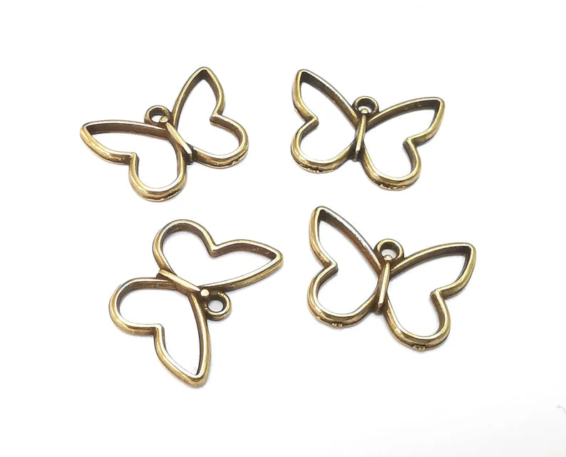 Butterfly Charms Antique Bronze Plated Charm (21x16mm) G27713
