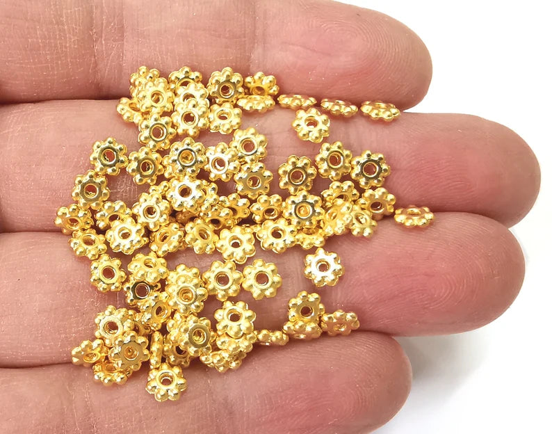 10 Flower Beads Matte Gold Plated Beads (5mm) G27572