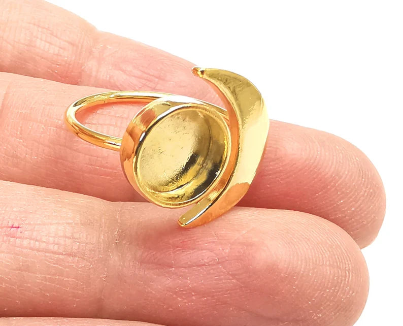 Crescent Moon Ring Blank Base Bezel Settings Cabochon Base Mountings Adjustable , Shiny Gold Plated Brass (10mm Blank) G27737