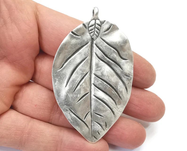 Leaf Pendant Antique Silver Plated Pendant (70x43mm ) G27740