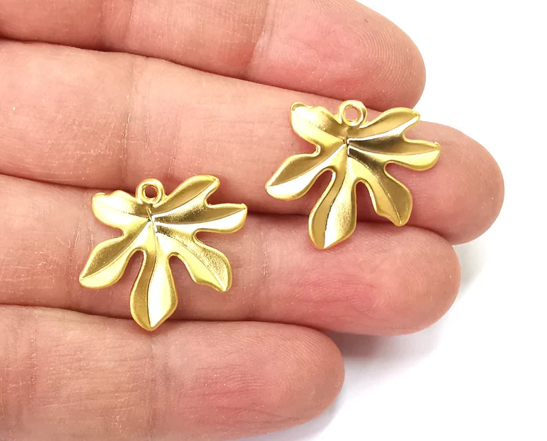 Leaf Charms Gold Plated Charms (24x21mm) G27587