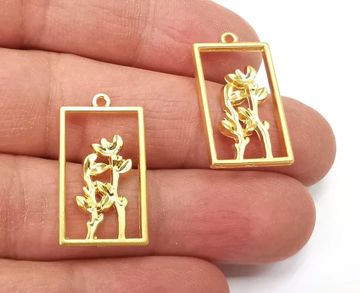 Flower Plant Charms Gold Plated Charms (27x15mm) G27745