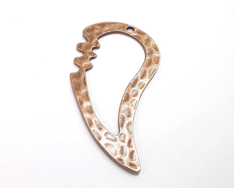 Hammered Pendant Antique Copper Plated Pendant (92x50mm) G27607
