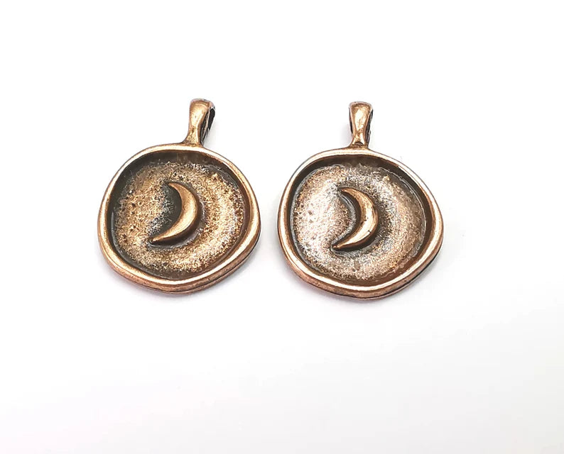 Crescent Moon Charms Antique Copper Plated Charm (24x17mm) G27619