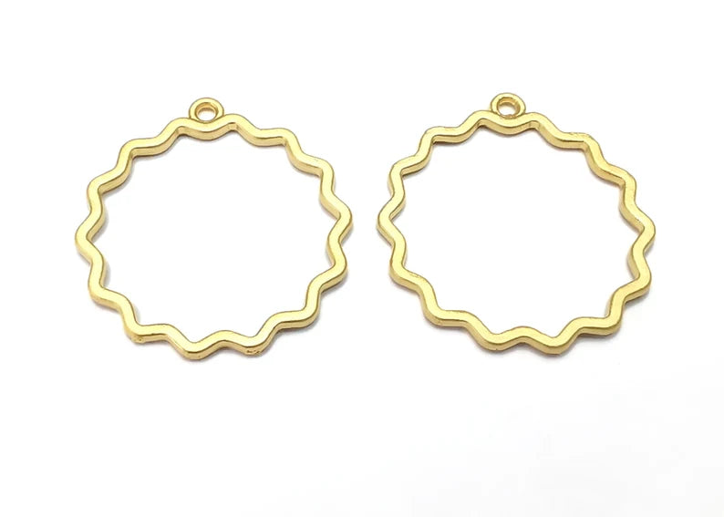 Gold Round Charms Matte Gold Plated Charms (29x27mm) G27769