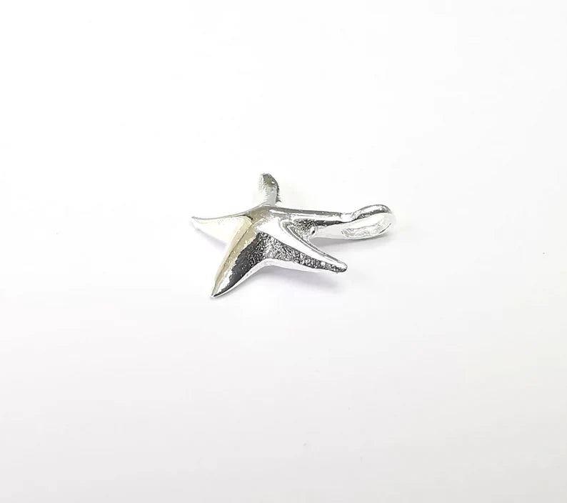 2 Starfish Sterling Silver Charms , 925 Silver Charms (13x12mm) AG27823