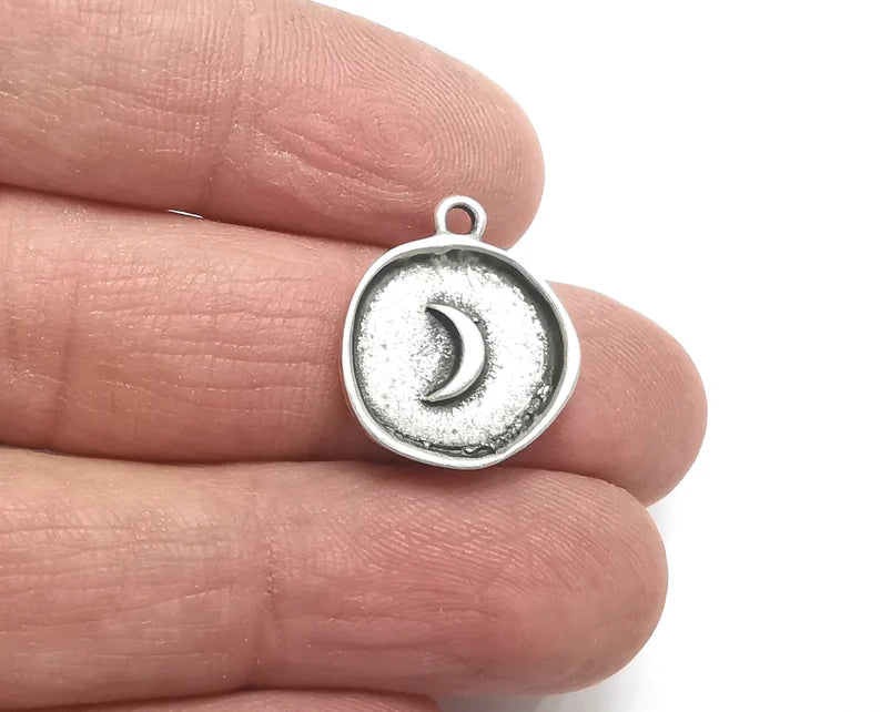 Crescent Moon Charm Antique Silver Plated Charm (20x16mm) G27670