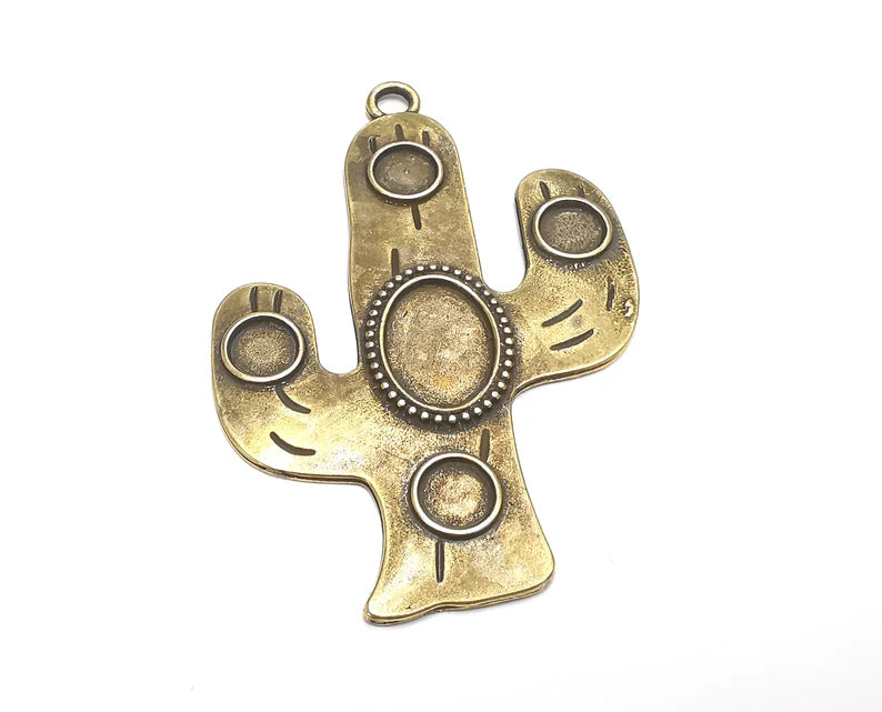 Cactus Pendant Blank Bezel Resin Bezel Cabochon Blank Antique Bronze Plated Pendant (78x55mm) (18x13mm and 8mm Bezel Inner Size) G27677