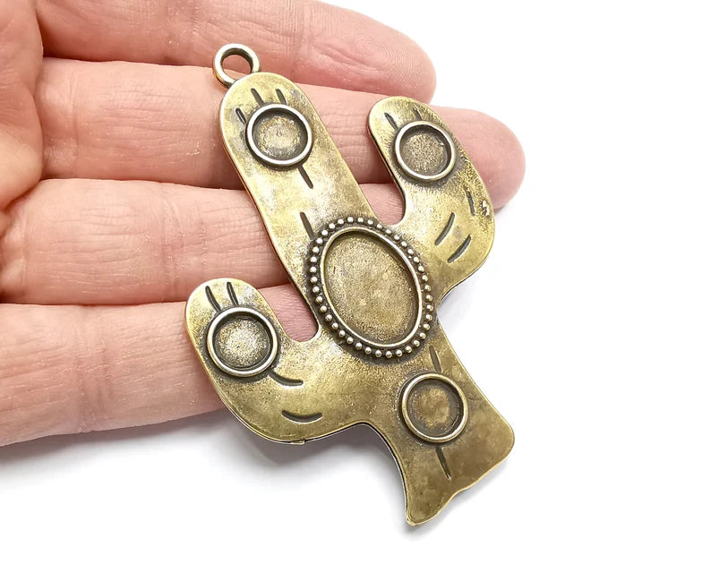 Cactus Pendant Blank Bezel Resin Bezel Cabochon Blank Antique Bronze Plated Pendant (78x55mm) (18x13mm and 8mm Bezel Inner Size) G27677