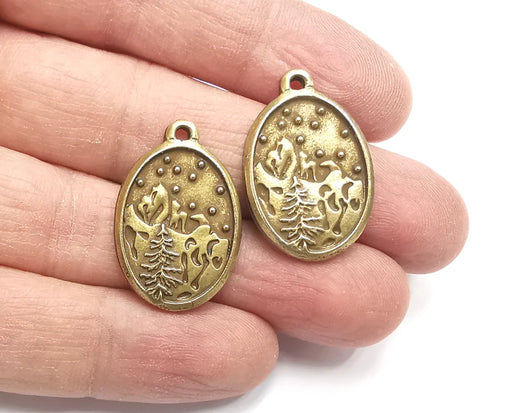 Winter Mountain Landscape Pine Tree Oval Pendant Charms Antique Bronze Plated Charms (29x19mm) G27702