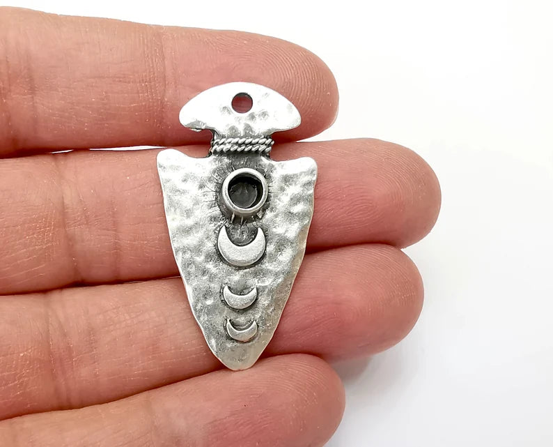 Moon Crescent Arrowhead Vase Charms Hammered Moonrise Ethnic Pendant (One side is blank) Antique Silver Plated (41x23mm) (4mm blank) G27858