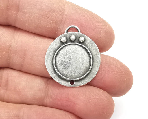 Ethnic Silver Charms Blank Resin Bezel Mounting Cabochon Base Setting Antique Silver Plated Charms 27x24mm (15mm Blank) G27721
