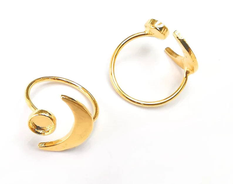 Crescent Moon Ring Blank Base Bezel Settings Cabochon Base Mountings Adjustable , Shiny Gold Plated Brass (6mm Blank) G27724