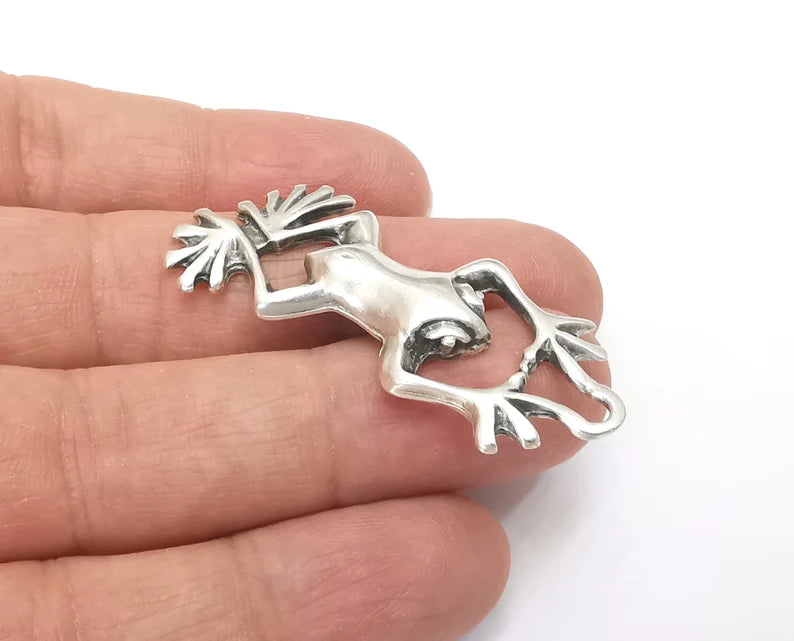 Frog Charms, Dangle Earring, DIY Charms, Antique Silver Plated Pendant (50x20mm) G27861