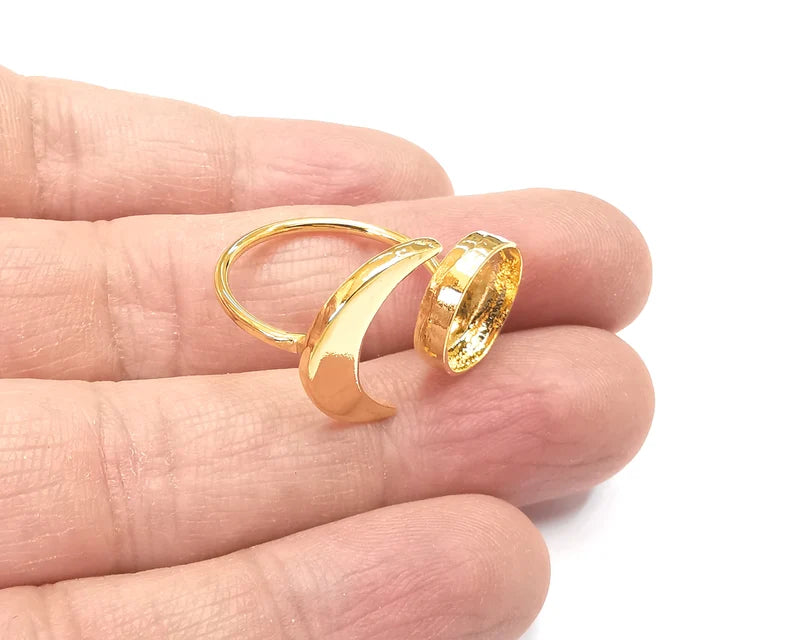 Crescent Moon Ring Blank Base Bezel Settings Cabochon Base Mountings Adjustable , Shiny Gold Plated Brass (12mm Blank) G27727