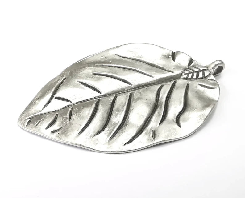 Leaf Pendant Antique Silver Plated Pendant (70x43mm ) G27740