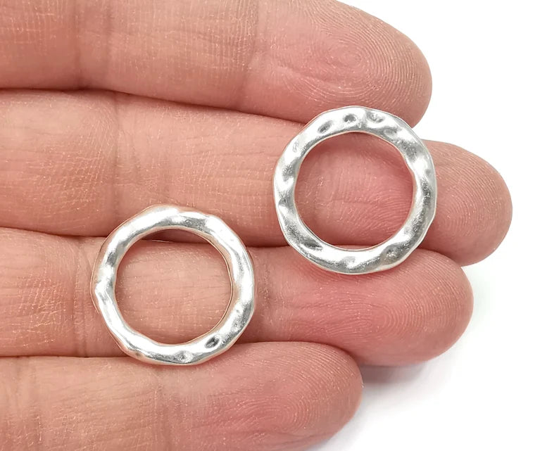 Hammered Round Silver Circle Connector (Double sided) Antique Silver Plated Findings (22mm) G27897