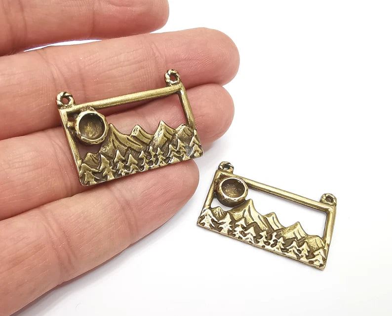 Mountain Landscape Pine Tree Connector Pendant Charms Antique Bronze Plated Pendant (35x32mm) G27783