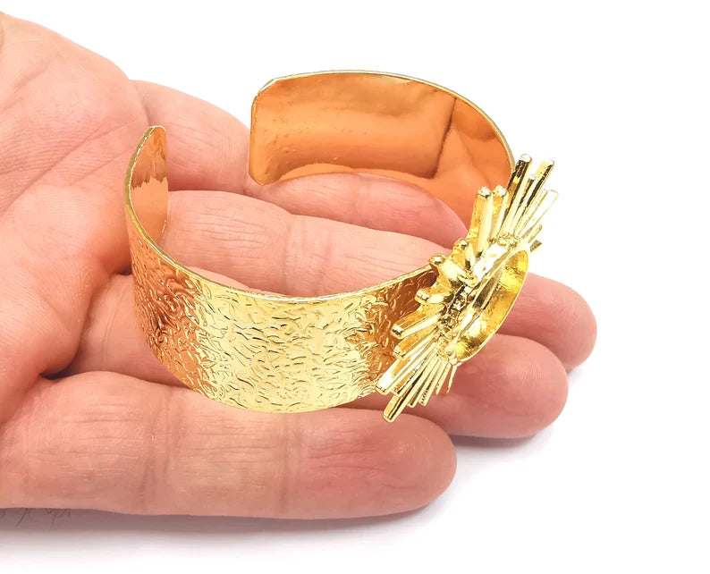 Sun Bracelet Blank Resin Dry Flower inlay Blank Cuff Bezel Glass Cabochon Base Textured Adjustable Shiny Gold Plated (16mm ) G27793
